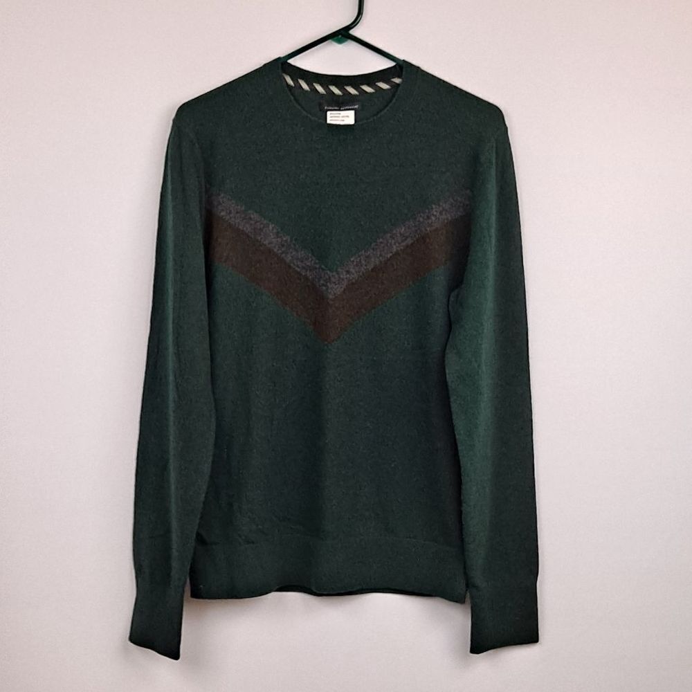 Banana Republic Mens pullover sweater NWOT‎